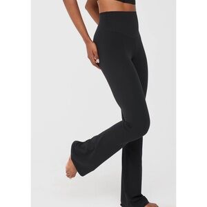 OFFLINE By Aerie Real Me XTRA High Waisted Flare Legging